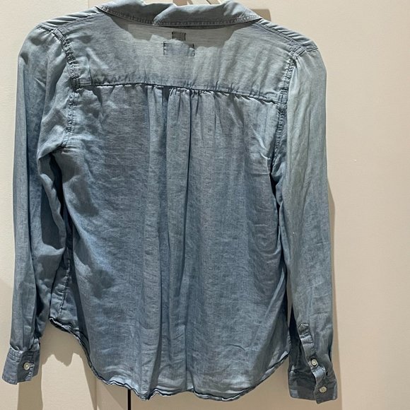 LOFT Petite Light Denim Button-Down Shirt - SP - Picture 2 of 9